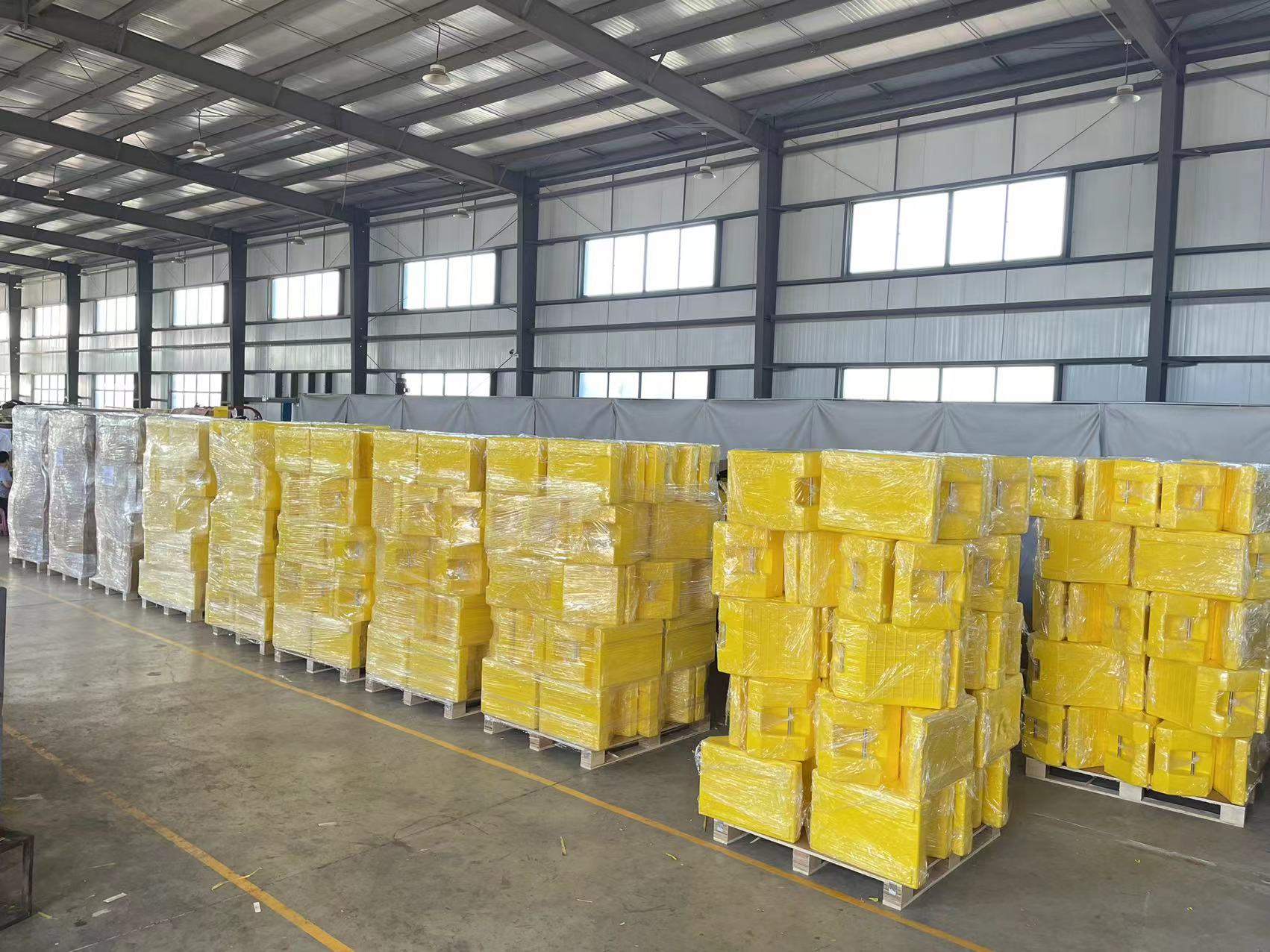 FST012P บล็อกยางสำหรับยานพาหนะ - Heavy Equipment Logo บทวิจารณ์และราคา