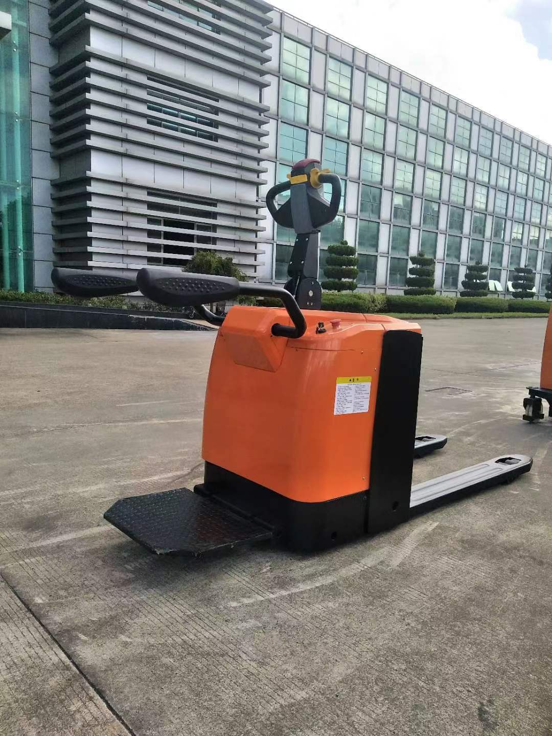 รถยกพาเลทไฟฟ้า 3000 กก. 3 ตัน - Electric Pallet Jack บทวิจารณ์และราคา